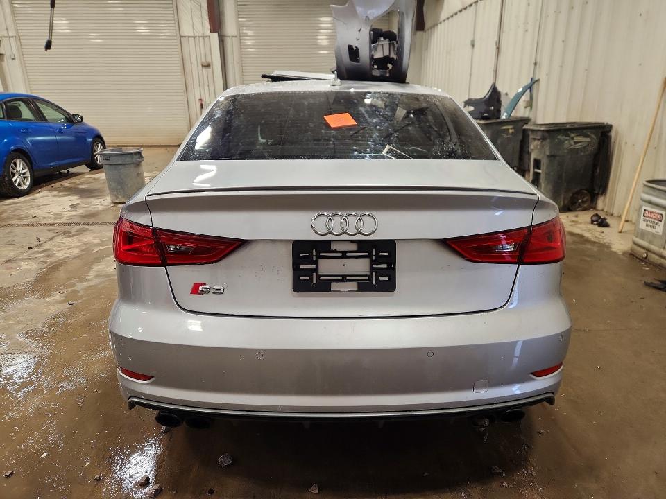 Продаж на аукціоні авто 2016 Audi S3, vin: WAUB1GFF4G1015113, номер лоту: 41704906