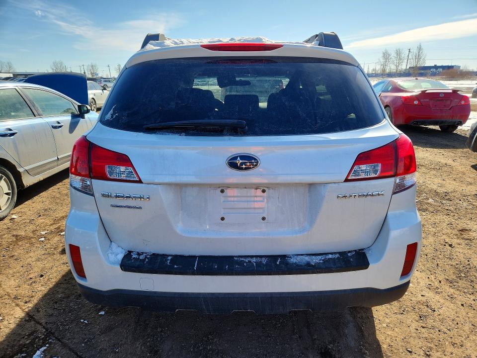 45478766 :رقم المزاد ، 4S4BRGDC4E3300590 vin ، 2014 Subaru Outback مزاد بيع