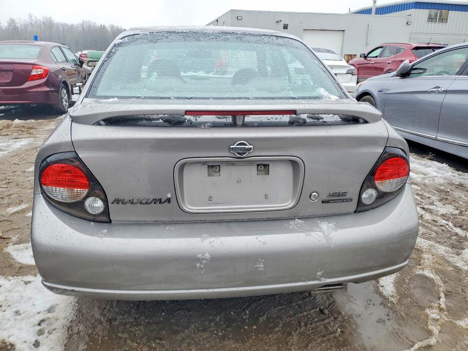 46562326 :رقم المزاد ، JN1CA31A31T314831 vin ، 2001 Nissan Maxima مزاد بيع