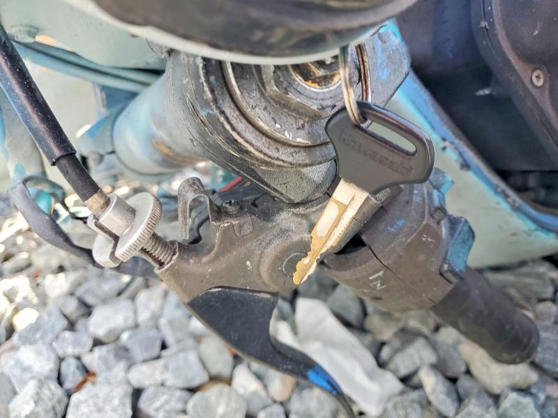 77190595 :رقم المزاد ، JKBZXJB133A020200 vin ، 2003 Kawasaki Zx636 مزاد بيع