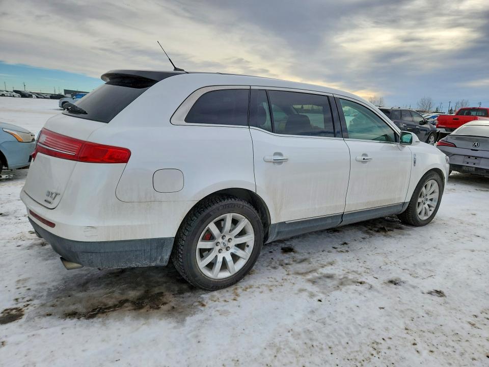 Продажа на аукционе авто 2013 Lincoln Mkt Awd, vin: 2LMHJ5AT4DBL58745, номер лота: 46154546