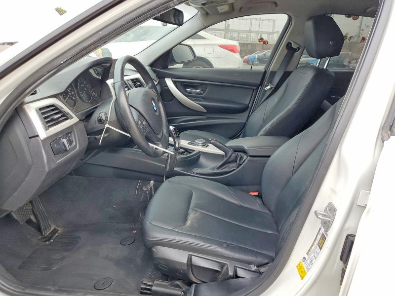 Продаж на аукціоні авто 2016 Bmw 320, vin: WBA8E1G50GNT38018, номер лоту: 46956906