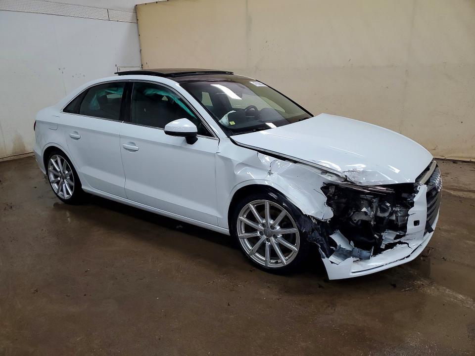 Продаж на аукціоні авто 2015 Audi A3, vin: WAUEFGFF4F1050442, номер лоту: 47556576
