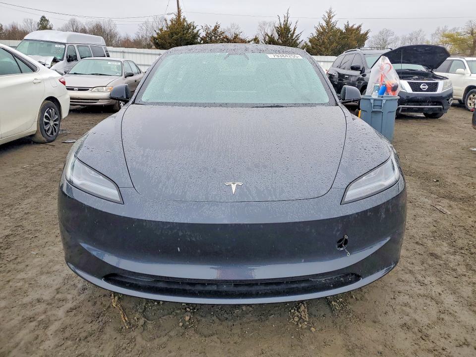 2025 Tesla Model 3 მანქანა იყიდება აუქციონზე, vin: 5YJ3E1EB8SF884532, აუქციონის ნომერი: 79384255