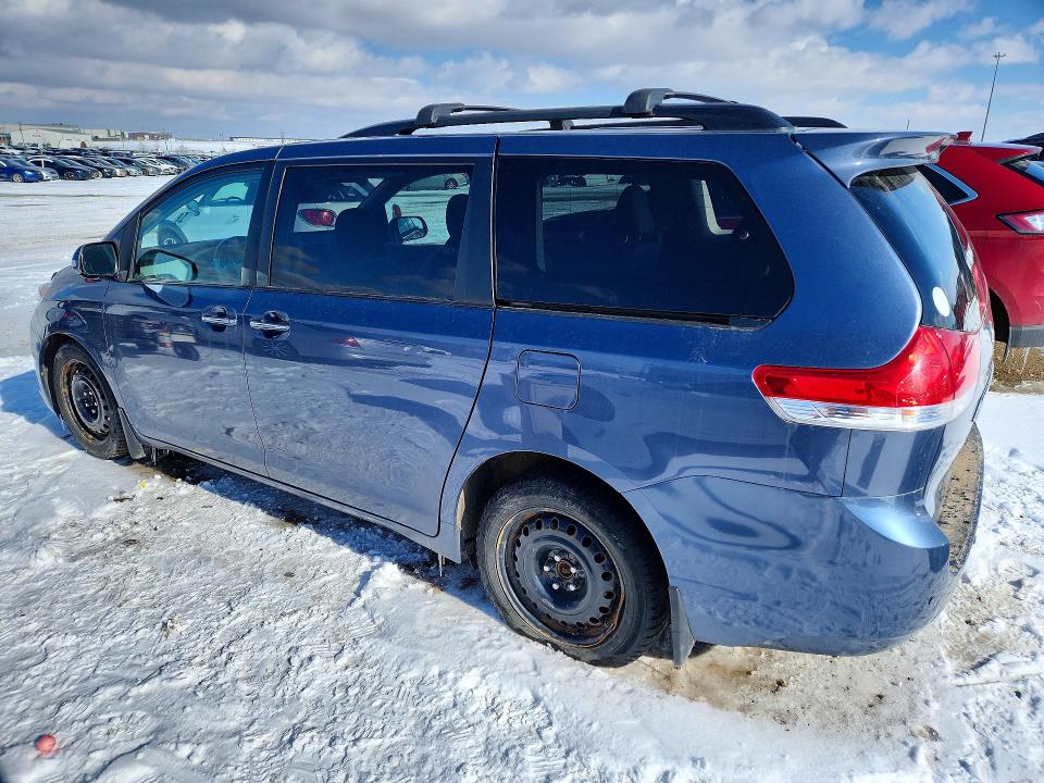 Продажа на аукционе авто 2013 Toyota Sienna, vin: 5TDDK3DC2DS061984, номер лота: 47533646