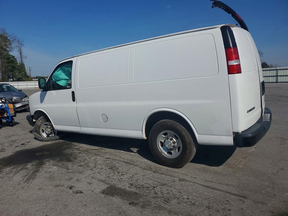 45623326 :رقم المزاد ، 1GCWGAFP3J1339623 vin ، 2018 Chevrolet Express G2500 مزاد بيع