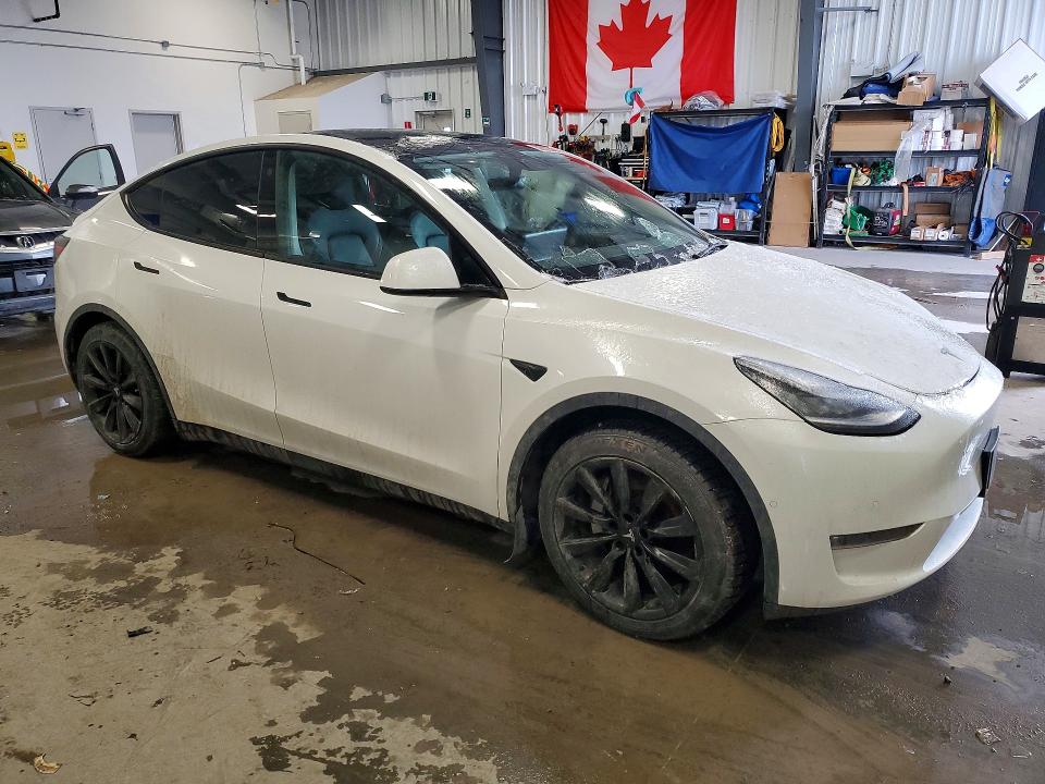 45522496 :رقم المزاد ، 5YJYGDEE0MF253725 vin ، 2021 Tesla Model Y مزاد بيع