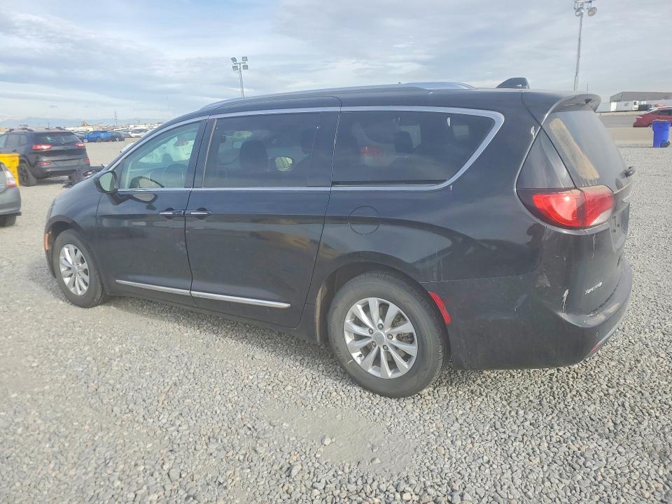Продажа на аукционе авто 2019 Chrysler Pacifica, vin: 2C4RC1BG6KR625042, номер лота: 47031646