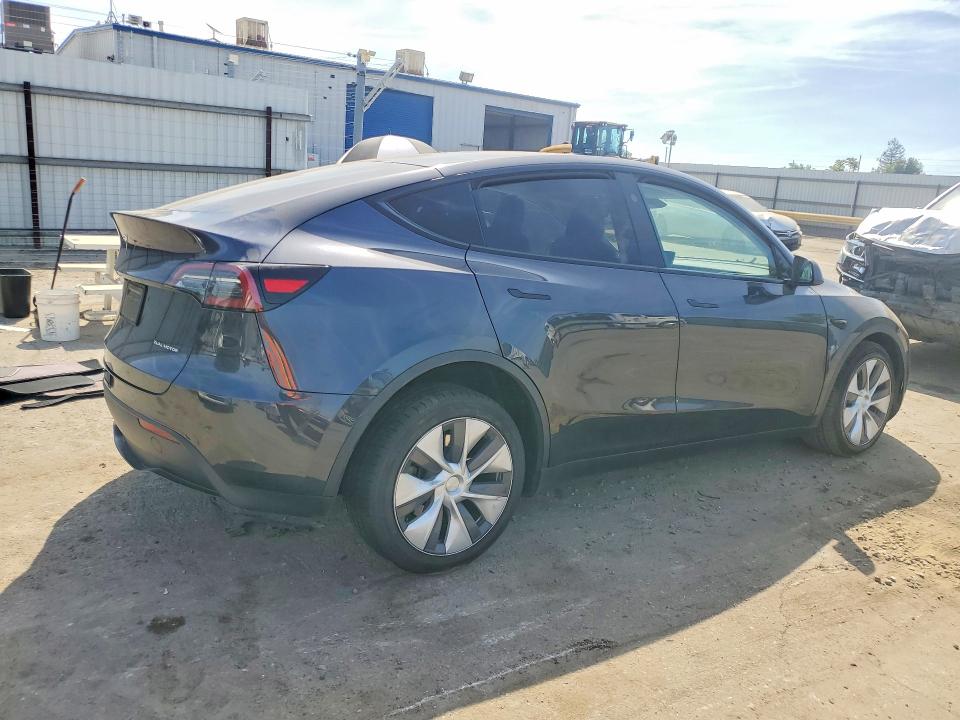 Продаж на аукціоні авто 2024 Tesla Model Y, vin: 7SAYGDEE1RA222684, номер лоту: 47694386