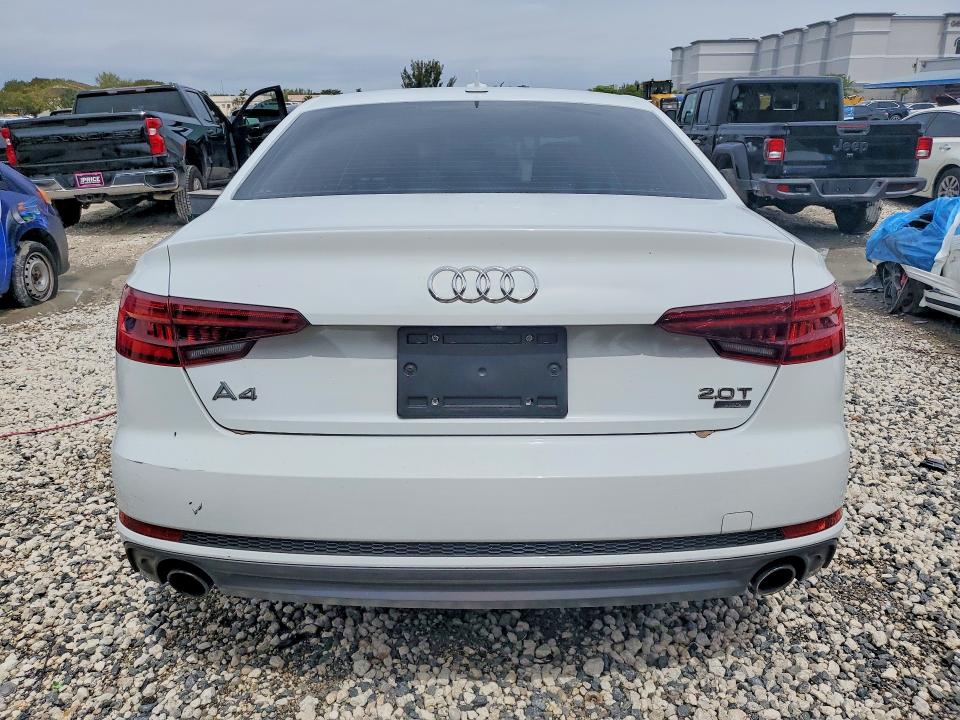 46259846 :رقم المزاد ، WAUKMAF4XJA068456 vin ، 2018 Audi A4 مزاد بيع
