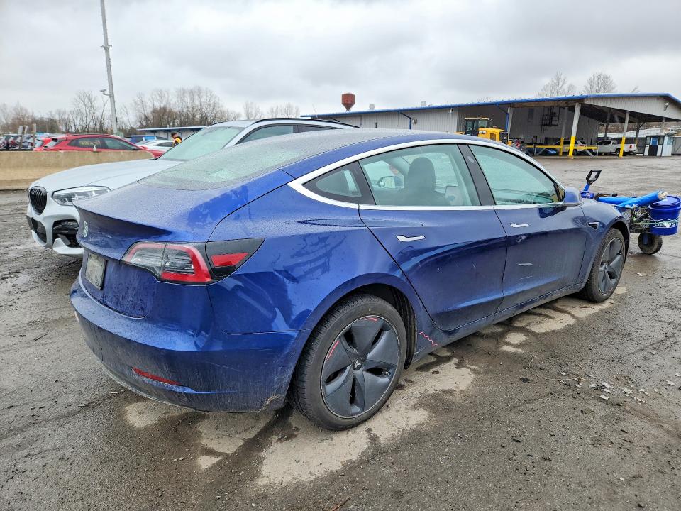 Продаж на аукціоні авто 2018 Tesla Model 3, vin: 5YJ3E1EB7JF064912, номер лоту: 46832196