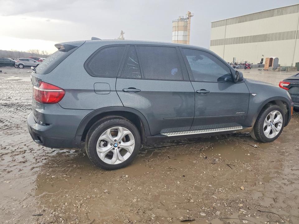 2011 Bmw X5 მანქანა იყიდება აუქციონზე, vin: 5UXZW0C50BL369776, აუქციონის ნომერი: 41712616