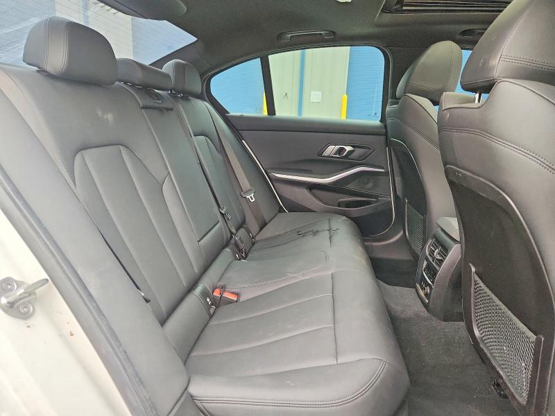 47754876 :رقم المزاد ، 3MW5R7J03L8B16805 vin ، 2020 Bmw 330xi مزاد بيع