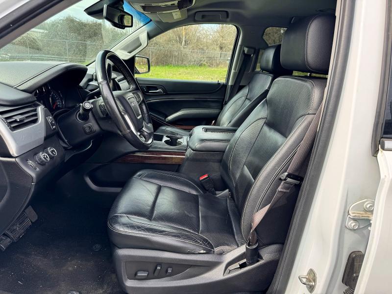 Продажа на аукционе авто 2017 Gmc Yukon Xl, vin: 1GKS2GKC4HR193655, номер лота: 46963266