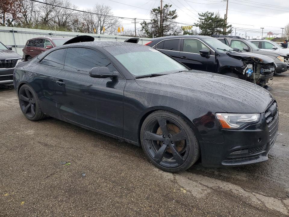 2014 Audi A5 მანქანა იყიდება აუქციონზე, vin: WAURFAFR4EA054112, აუქციონის ნომერი: 47715496