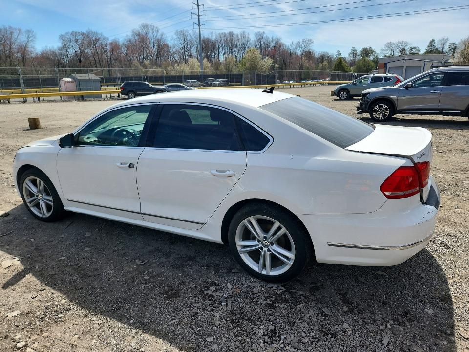 Продаж на аукціоні авто 2015 Volkswagen Passat, vin: 1VWCV7A35FC071862, номер лоту: 47120216