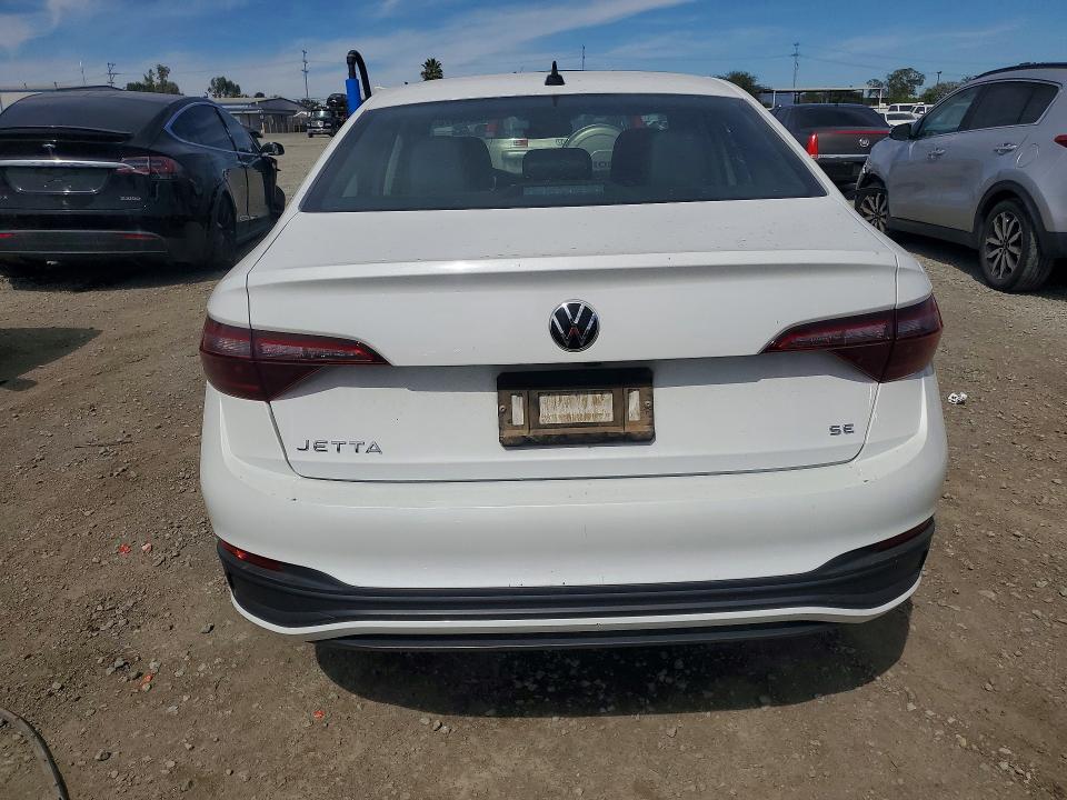 42018876 :رقم المزاد ، 3VW7M7BU5RM075683 vin ، 2024 Volkswagen Jetta مزاد بيع