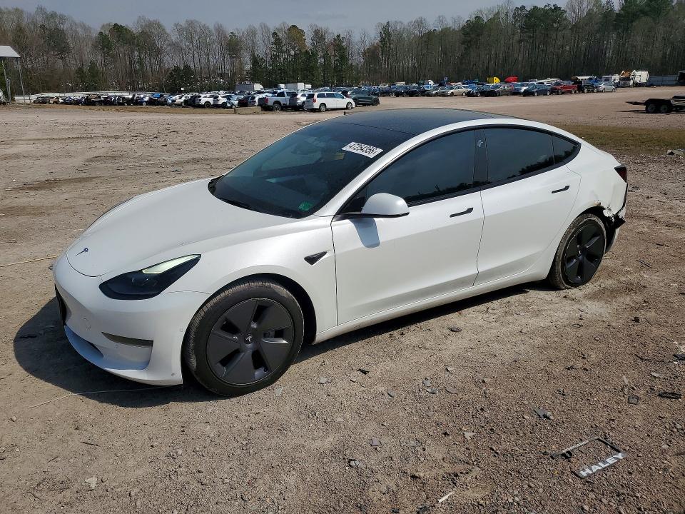 2022 Tesla Model 3 მანქანა იყიდება აუქციონზე, vin: 5YJ3E1EA2NF178040, აუქციონის ნომერი: 47254356