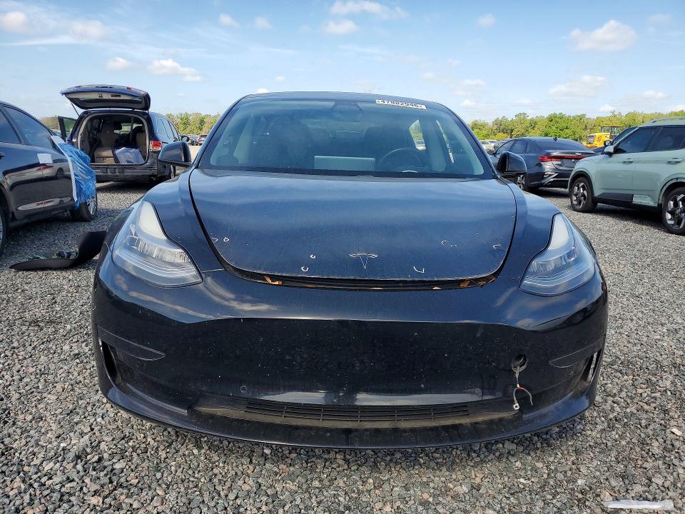47982946 :رقم المزاد ، 5YJ3E1EA9MF854448 vin ، 2021 Tesla Model 3 مزاد بيع