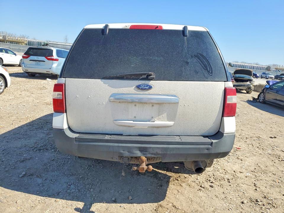 41796326 :رقم المزاد ، 1FMJU1GT1GEF39234 vin ، 2016 Ford Expedition مزاد بيع