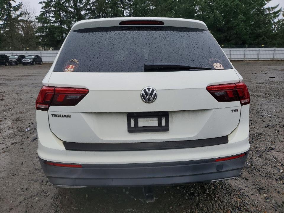 Aukcja sprzedaży 2018 Volkswagen Tiguan, vin: 3VV1B7AX4JM063296, numer aukcji: 45487166