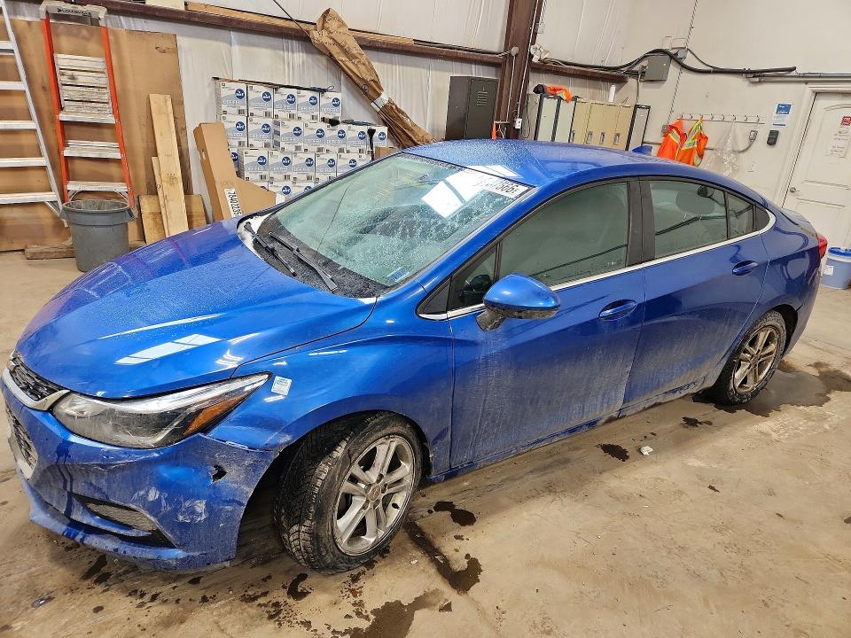 45787566 :رقم المزاد ، 3G1BD5SM2HS504766 vin ، 2017 Chevrolet Cruze مزاد بيع