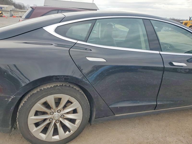Продажа на аукционе авто 2016 Tesla Model S, vin: 5YJSA1E14GF132428, номер лота: 78245975