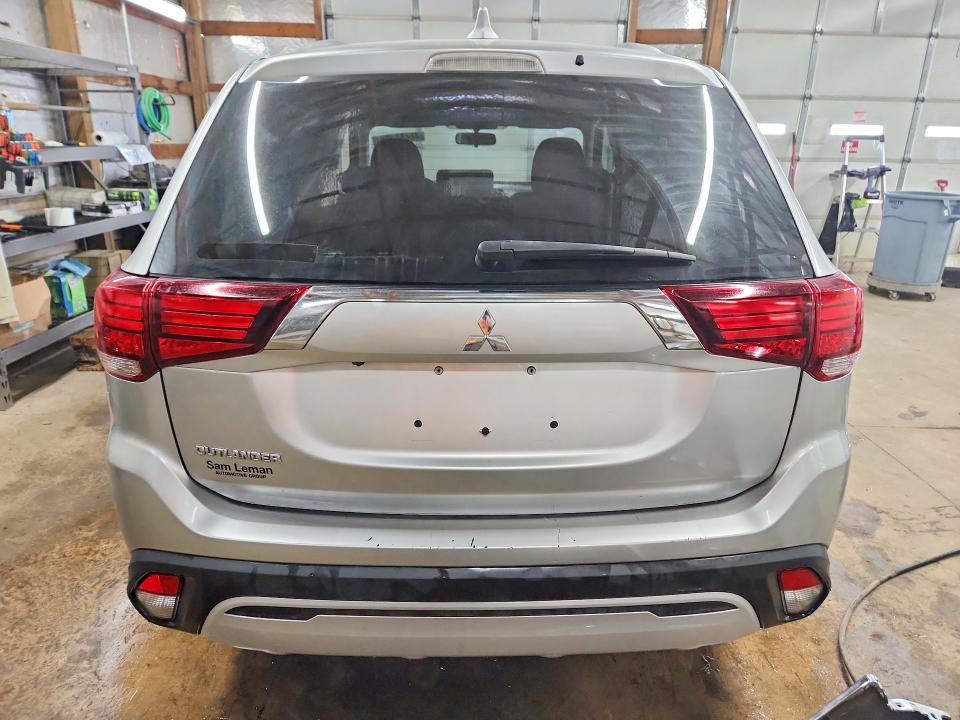 Продаж на аукціоні авто 2020 Mitsubishi Outlander, vin: JA4AD2A32LZ048896, номер лоту: 46465126