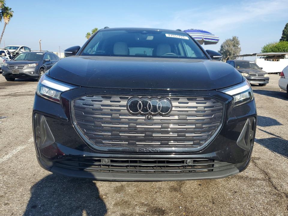 2025 Audi Q4 E-tron მანქანა იყიდება აუქციონზე, vin: WA1KUBFZ1SP056788, აუქციონის ნომერი: 47031226