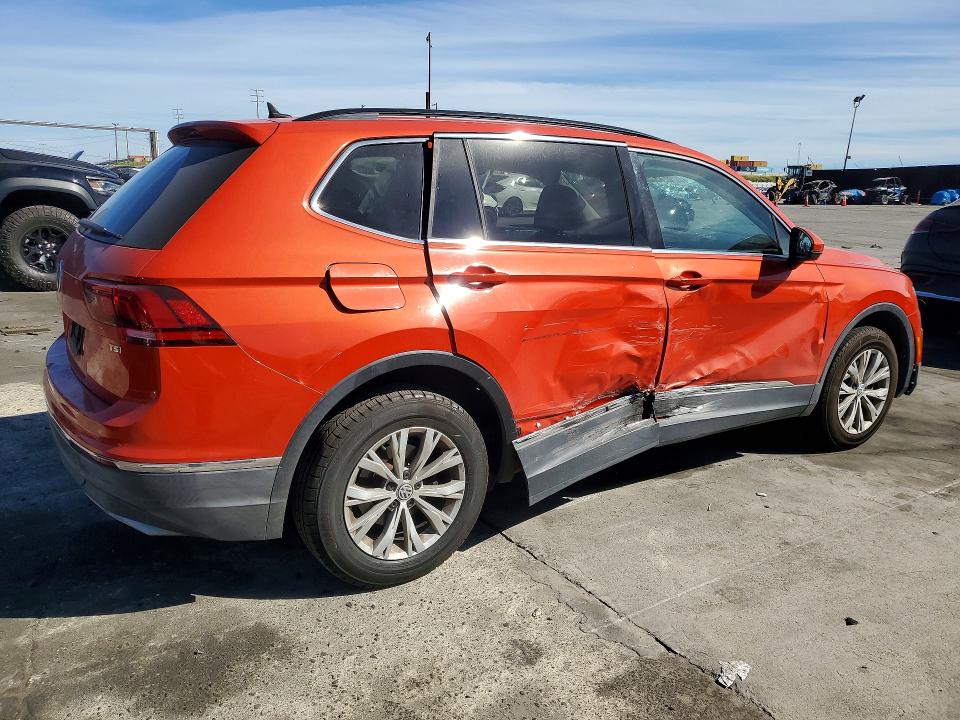 Продаж на аукціоні авто 2018 Volkswagen Tiguan, vin: 3VV3B7AX9JM162981, номер лоту: 79241135