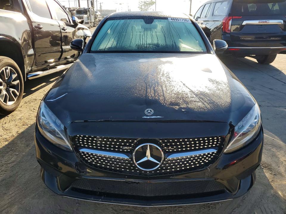 46951796 :رقم المزاد ، W1KWF8DB2LR598262 vin ، 2020 Mercedes-benz C مزاد بيع