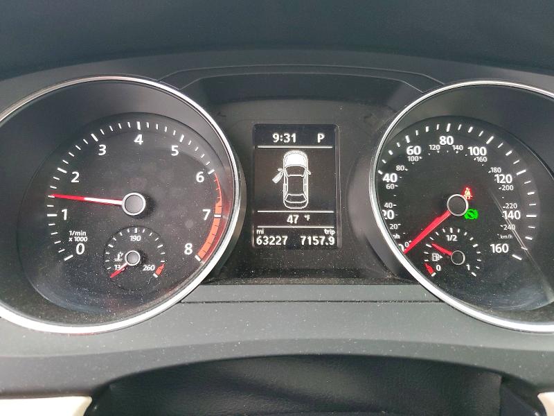 47331326 :رقم المزاد ، 3VWDB7AJ9HM411043 vin ، 2017 Volkswagen Jetta مزاد بيع