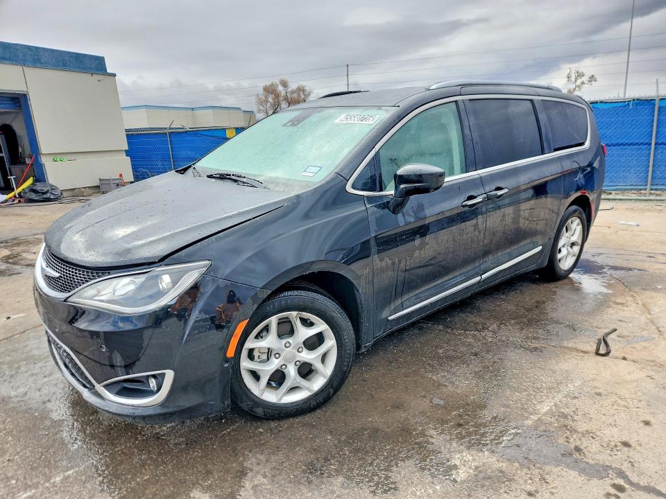 Продаж на аукціоні авто 2017 Chrysler Pacifica, vin: 2C4RC1EGXHR833218, номер лоту: 45580716