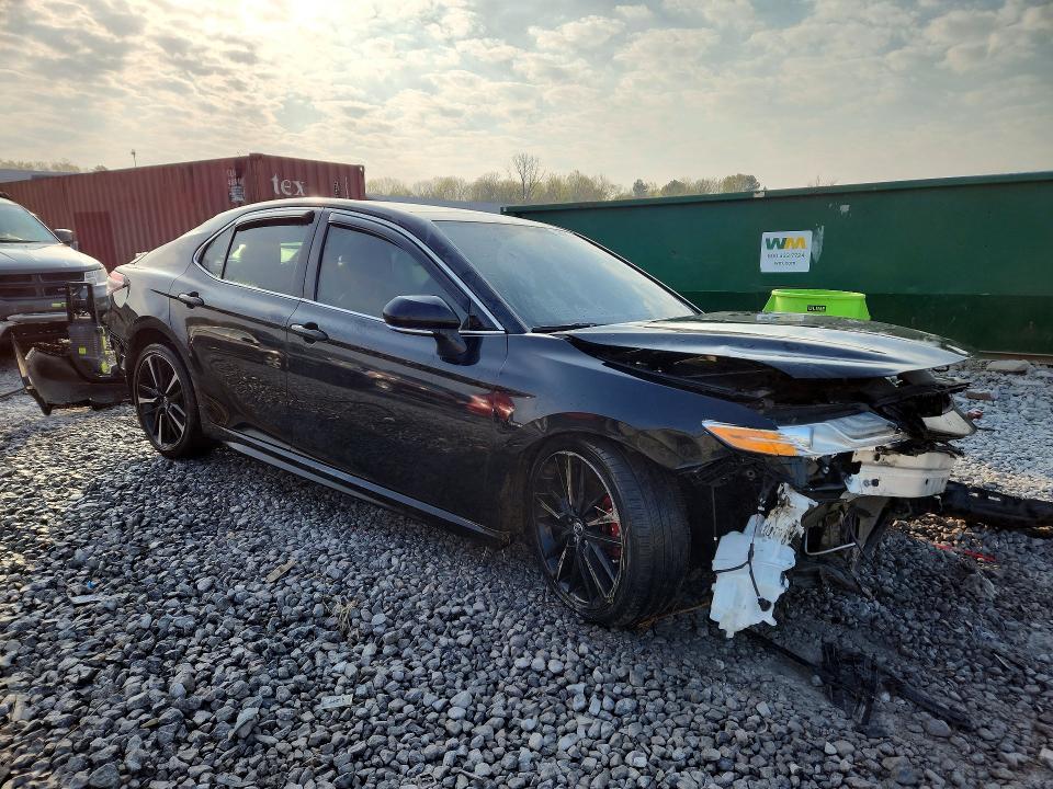 47583546 :رقم المزاد ، 4T1K61AK4LU864040 vin ، 2020 Toyota Camry مزاد بيع