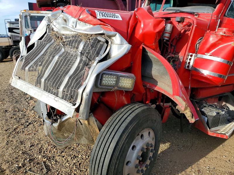 79265595 :رقم المزاد ، 1XP5A07X41N550729 vin ، 2001 Peterbilt Tractor 379 مزاد بيع