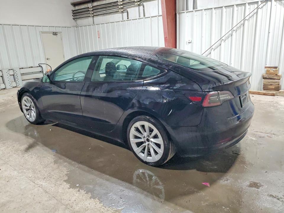 41944516 :رقم المزاد ، 5YJ3E1EA5NF288337 vin ، 2022 Tesla Model 3 مزاد بيع