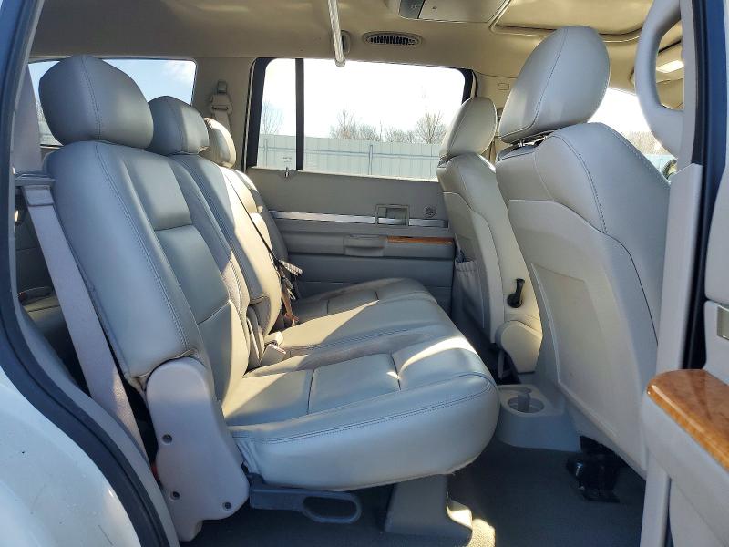 79626815 :رقم المزاد ، 1A8HX58288F136198 vin ، 2008 Chrysler Aspen مزاد بيع