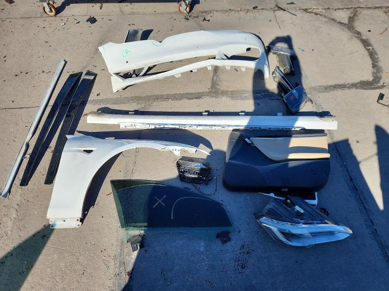 Продаж на аукціоні авто 2016 Tesla Model S, vin: 5YJSA1E27GF164945, номер лоту: 45824516