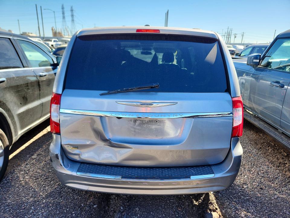 42039526 :رقم المزاد ، 2C4RC1BGXER326934 vin ، 2014 Chrysler Town & Country مزاد بيع