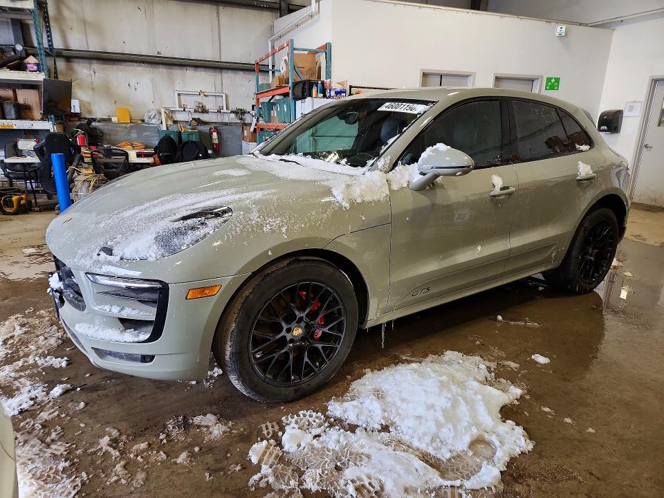 46001196 :رقم المزاد ، WP1AG2A50JLB60013 vin ، 2018 Porsche Macan مزاد بيع