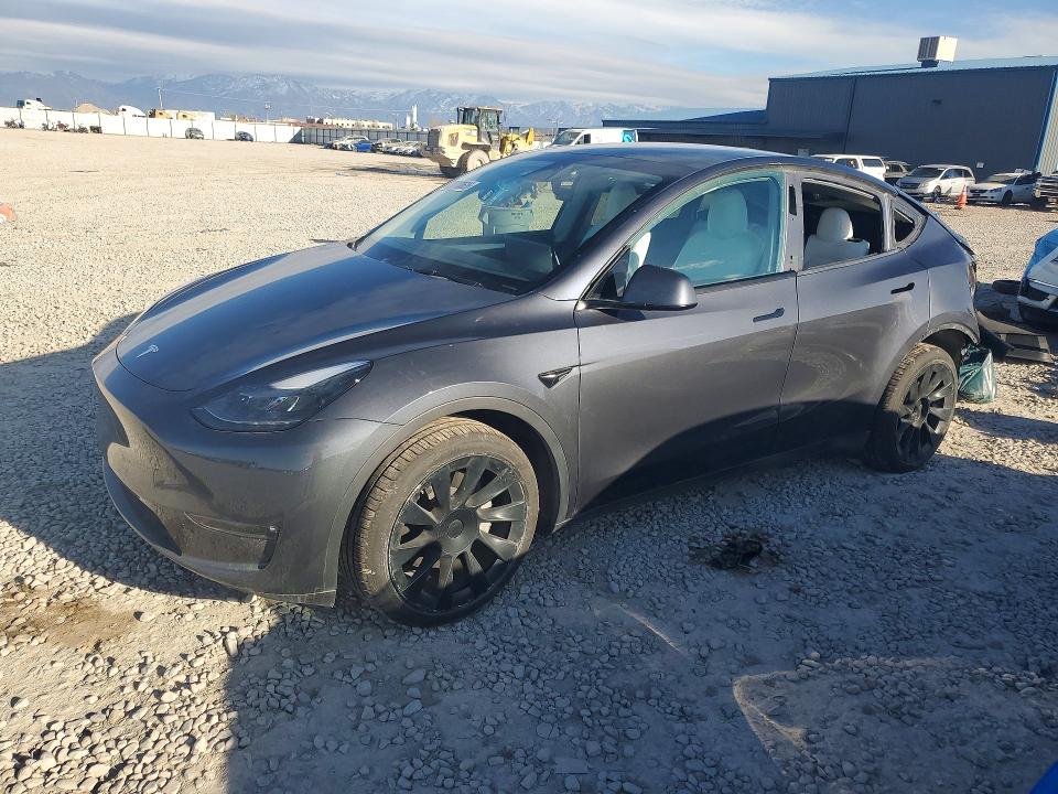 2023 Tesla Model Y მანქანა იყიდება აუქციონზე, vin: 7SAYGDEE2PF597970, აუქციონის ნომერი: 46170626