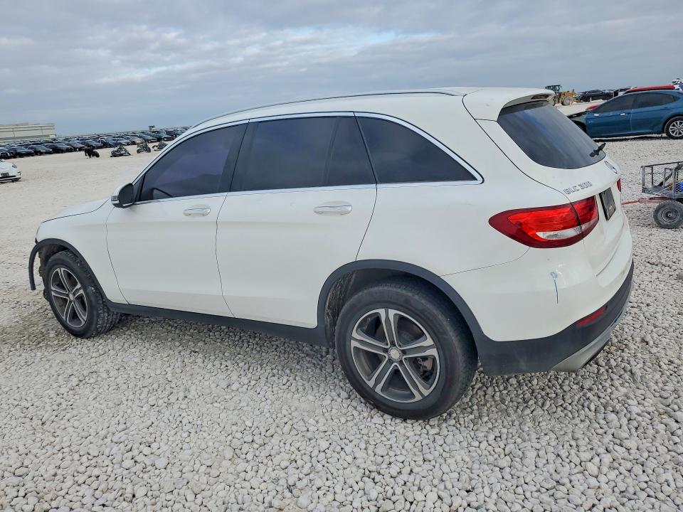2016 Mercedes-benz Glc მანქანა იყიდება აუქციონზე, vin: WDC0G4JB6GF110846, აუქციონის ნომერი: 47499456