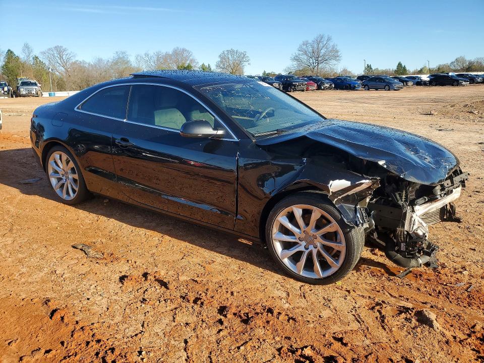 46478576 :رقم المزاد ، WAUVFAFRXDA026117 vin ، 2013 Audi A5 مزاد بيع