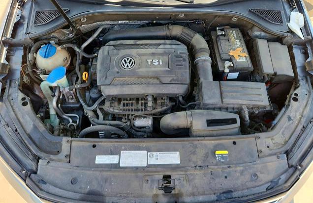 46900136 :رقم المزاد ، 1VWBT7A39HC003326 vin ، 2017 Volkswagen Passat مزاد بيع