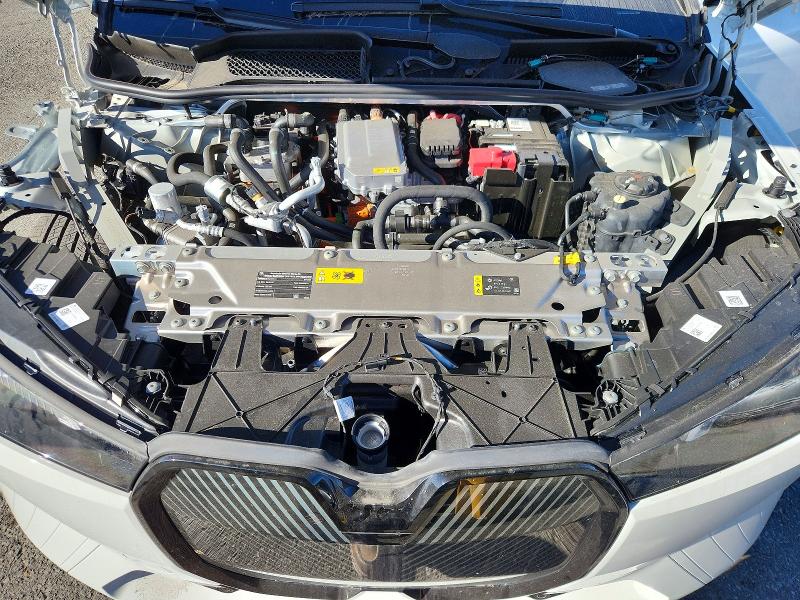 46040556 :رقم المزاد ، WB543CF04TCV02588 vin ، 2026 Bmw Ix مزاد بيع