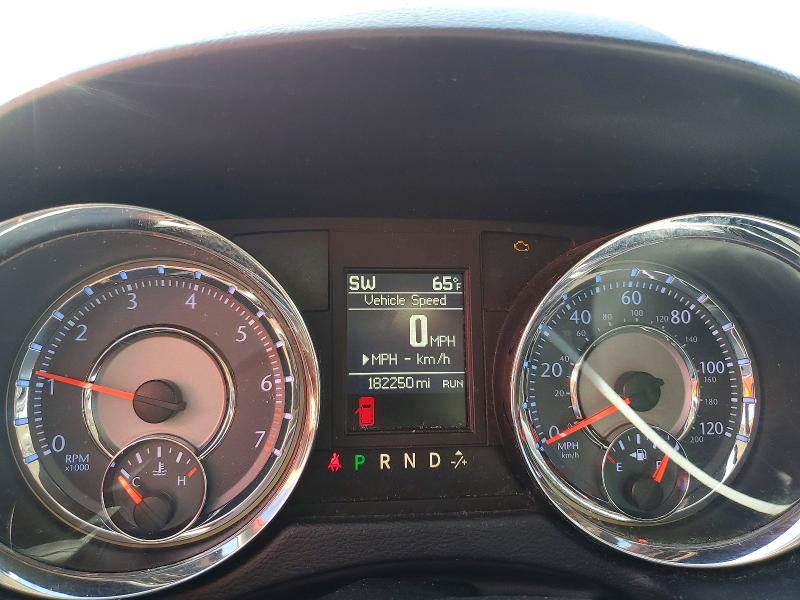 46036696 :رقم المزاد ، 2C4RC1BG5FR645398 vin ، 2015 Chrysler Town & Country مزاد بيع