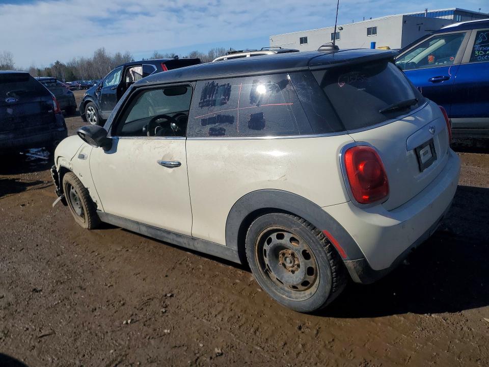 79481625 :رقم المزاد ، WMWXM5C58F3A58078 vin ، 2015 Mini Cooper مزاد بيع