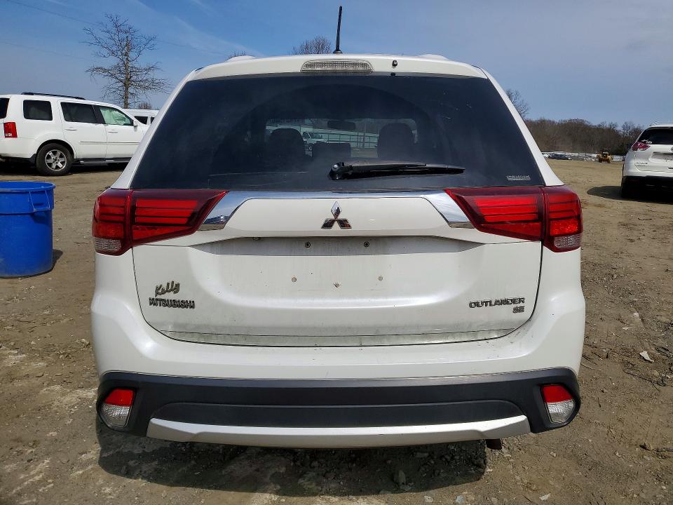 Продаж на аукціоні авто 2016 Mitsubishi Outlander, vin: JA4AZ3A39GZ002639, номер лоту: 47431586