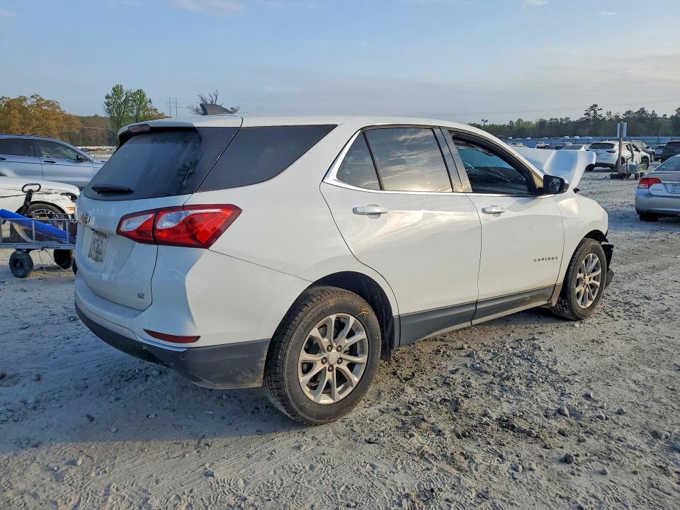 48250896 :رقم المزاد ، 3GNAXKEV3LS686636 vin ، 2020 Chevrolet Equinox مزاد بيع