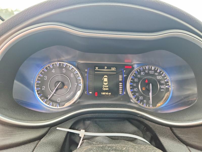 Продаж на аукціоні авто 2015 Chrysler 200, vin: 1C3CCCAB1FN595754, номер лоту: 79935695